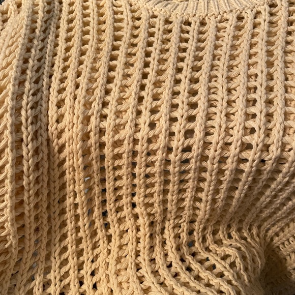 HYFVE Short Sleeve Sweater Top Cream Size Small - Picture 3 of 5